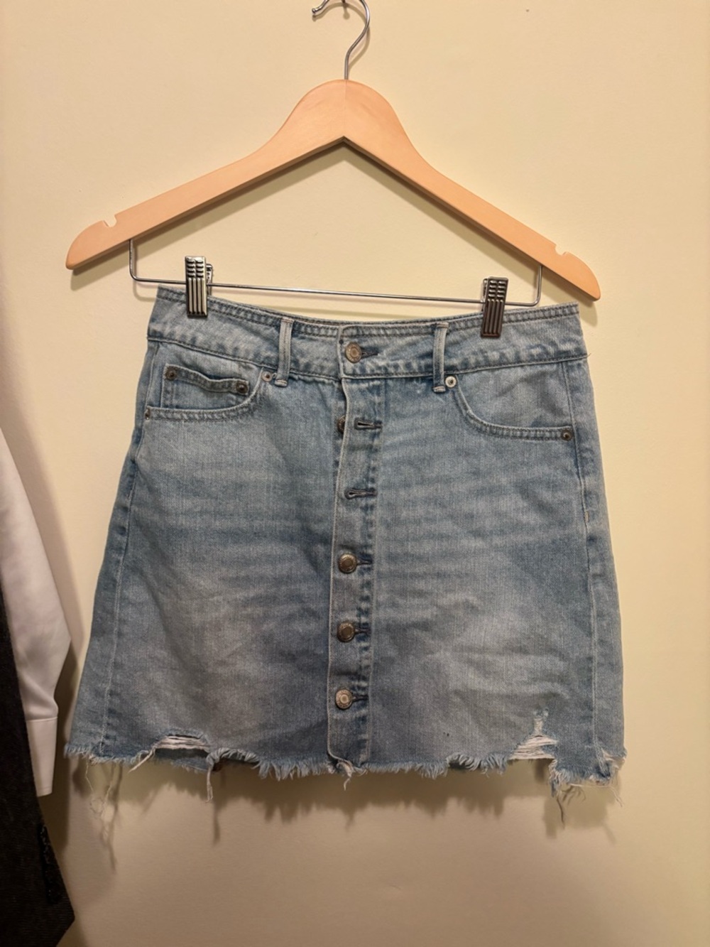 American Eagle Outfitters Light Blue Button-Front Denim Mini Skirt